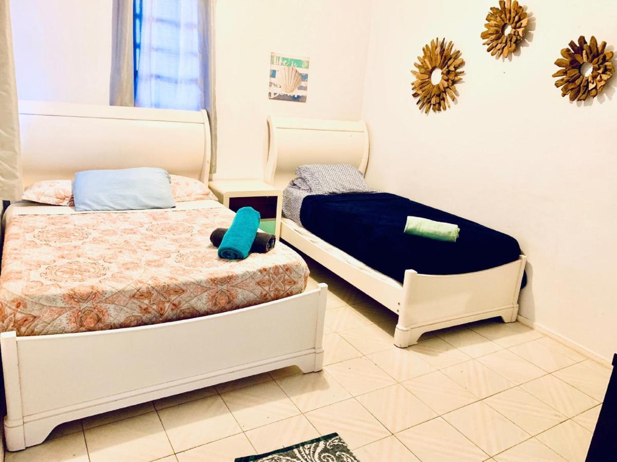 Coastal Express Inn & Suites #1 At 681 Ocean Drive Islote Номер фото